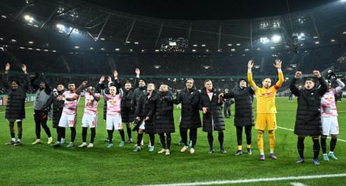 لايبزج يكتسح هانوفر برباعية ويحجز مقعده في المربع الذهبي بكأس ألمانيا